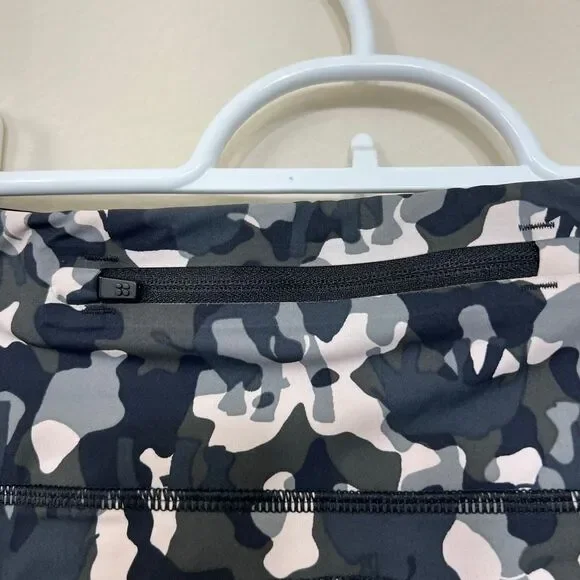 Sweaty Betty Zero Gravity Elephant Camo Leggings XL Women Rare